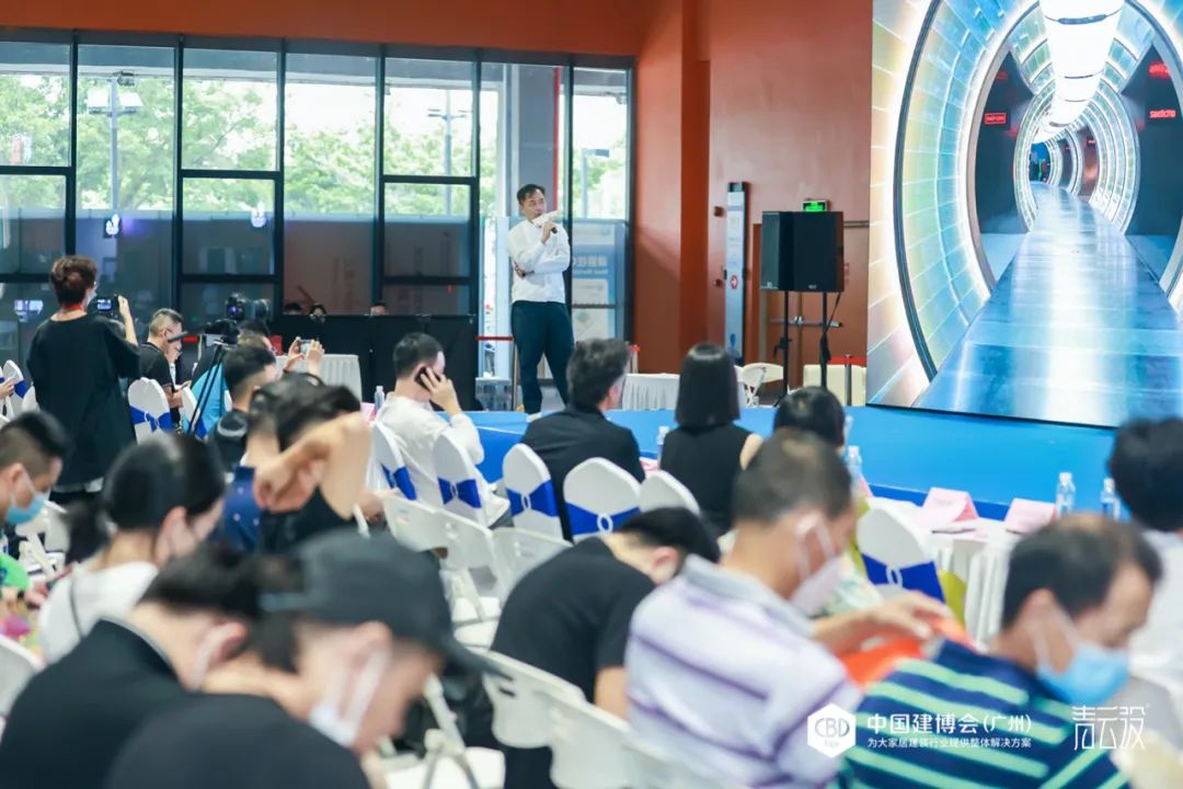 凌奔先生受邀出席CBD中國