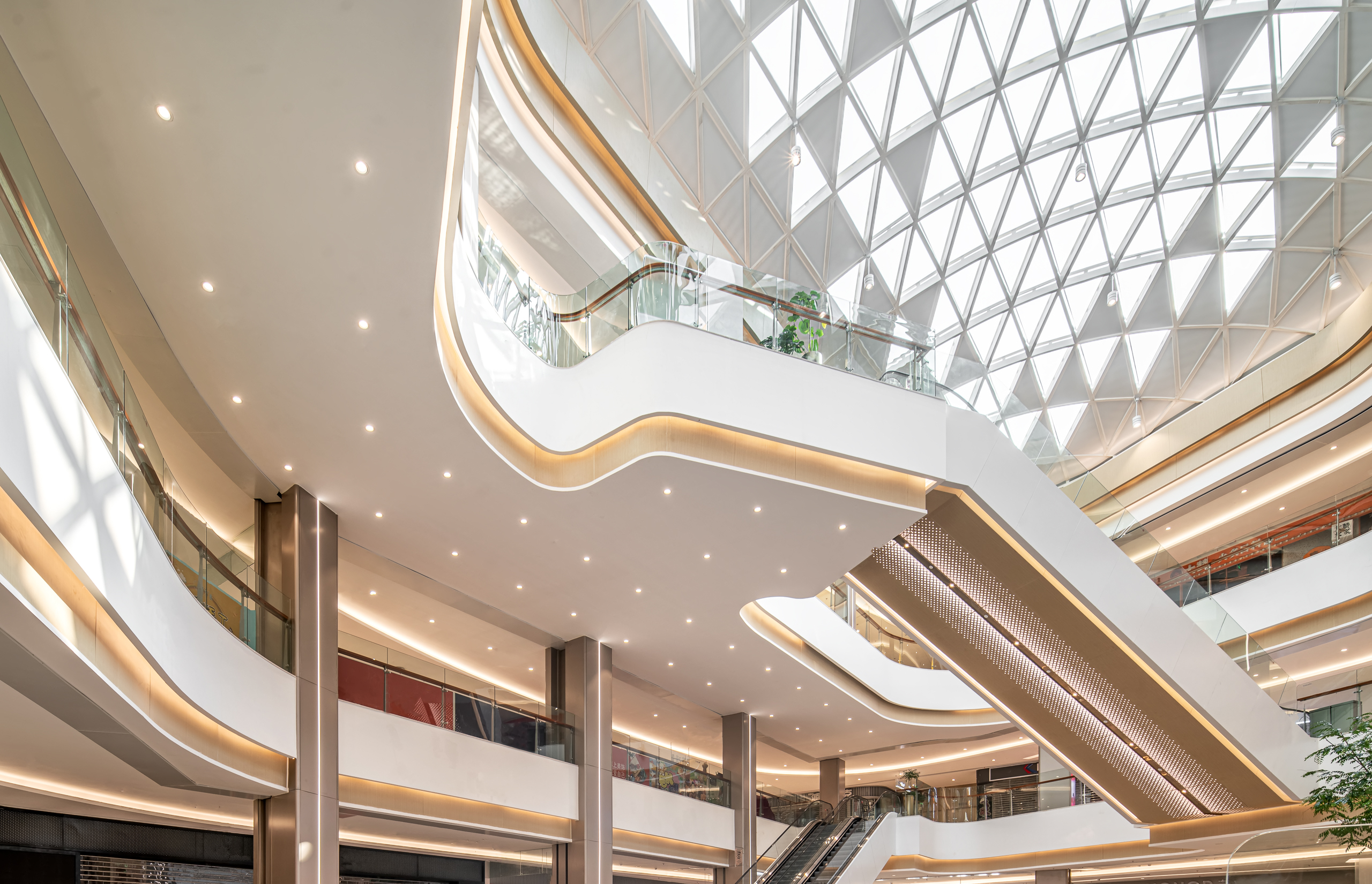 <strong>深圳時尚家居設計周×凌奔</strong>